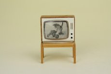 画像1: ミニチュア家具　Lundbyドールハウス/ターン式テレビ (1)