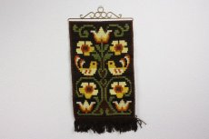 画像1: 北欧 刺繍タペストリー/花と鳥 (1)