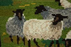 画像2: 北欧　ツヴィスト刺繍タペストリー/羊たち (2)