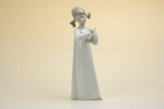 リヤドロLLADRO/鳩と少女 NLD-4 - 北欧雑貨と北欧食器の通販サイト