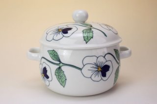 Sylvia Leuchovius/シルヴィア・レウショヴィウス