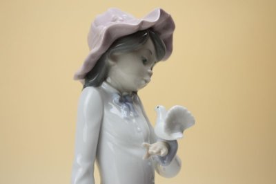 画像1: LLADRO NAOリヤドロ ナオ/少女と小鳥