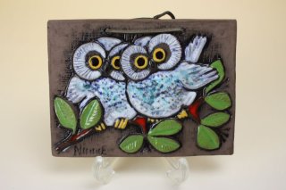 ニニー・フォースグレン 2羽の白いフクロウの陶板 23cm 1960年代 ニニー・フォースグレン 2羽の白いフクロウの陶板 23cm 1960年代