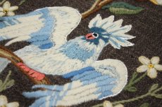 画像2: 北欧刺繍　タペストリー/鳥 (2)