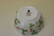 画像5: Wedgwood Wild Strawberry Bowl/ウェッジウッド ワイルドストロベリー　ボウル (5)