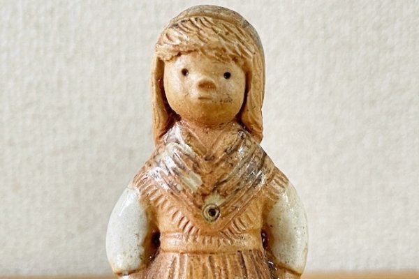 Rutebo keramik Lisskulla/ルーテボ 女の子 北欧雑貨