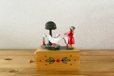 画像5: Echte erzgebirgische handarbeit/エルツゲビルゲ ヴェルナー 手回しオルゴール (5)