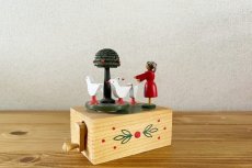 画像4: Echte erzgebirgische handarbeit/エルツゲビルゲ ヴェルナー 手回しオルゴール (4)