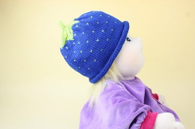 画像1: スウェーデン/ベビー イチゴのニット帽 ブルー