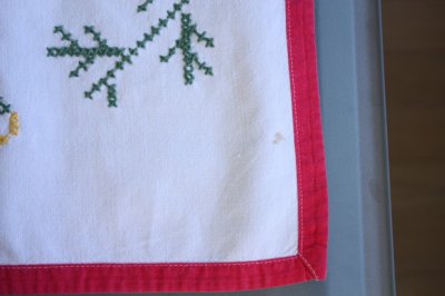 画像3: 北欧のX'mas　刺繍クロス　3人のサンタ