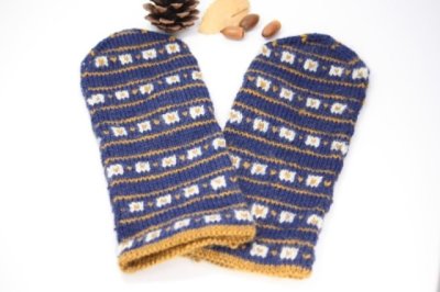 画像1: 北欧手編みのミトン手袋　　伝統柄　Bw