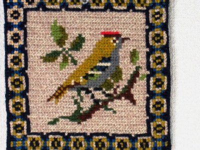画像1: ツヴィスト刺繍タペストリー　鳥　Ｙ