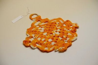 画像2: 北欧　手編みの鍋敷き/WY