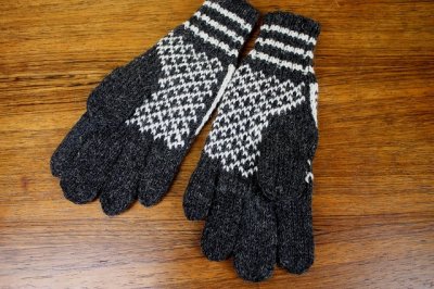 画像1: 北欧手編みのニット手袋
