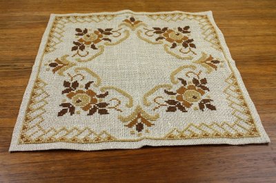 画像3: 北欧刺繍　センタークロス タペストリー/ローズ