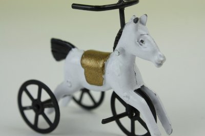 画像3: ミニチュア家具　Lundbyドールハウス/ブリキ・馬の三輪車