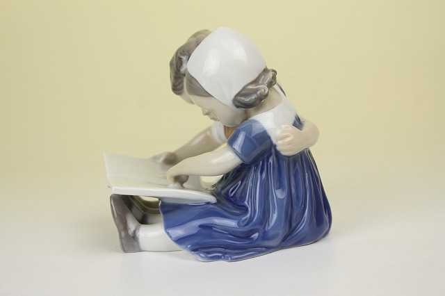 【現品限り】ロイヤルコペンハーゲン 本を読む子供 フィギュリン 人形 ビンテージ